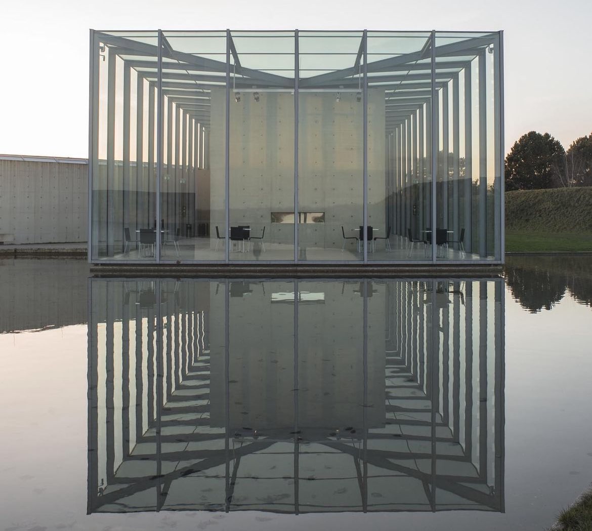 luusssso's tweet photo. The work of legendary Japanese architect Tadao Ando https://t.co/9rejBhF0S9
