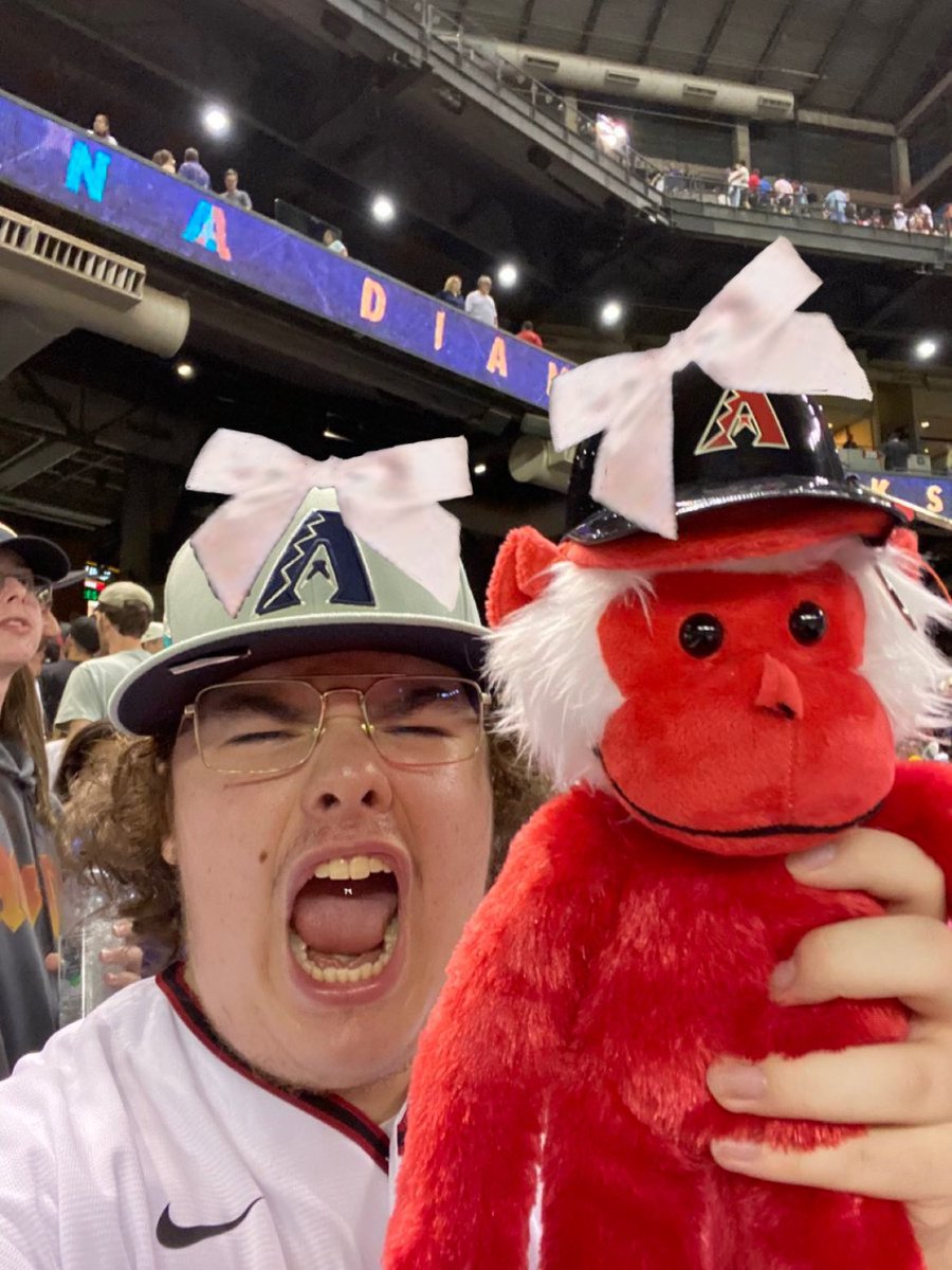 Bow Army PR tweet media