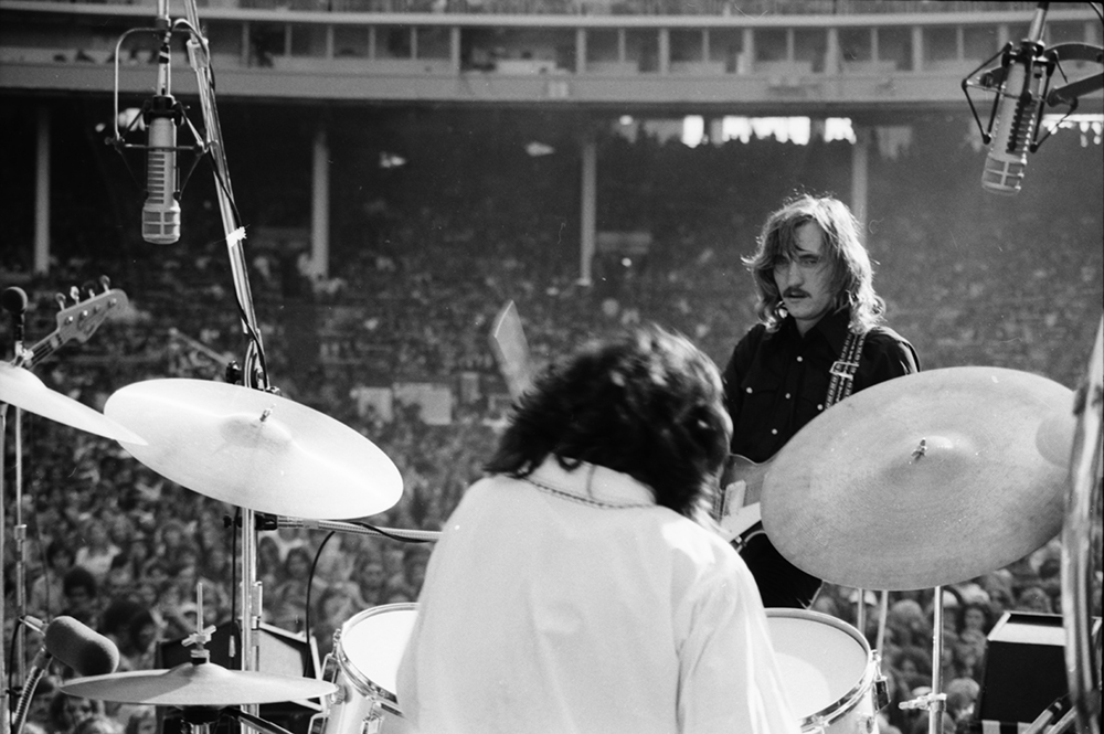 As I grab my first cup of coffee, I think back 50 years ago today on a sunny Sunday the first World Series Of Rock happened in Cleveland Ohio. Man what a trip.....

One of the headliners of that first historic show as Joe Walsh. #Cleveland #Eagles
clevelandrockandroll.com/?p=8212