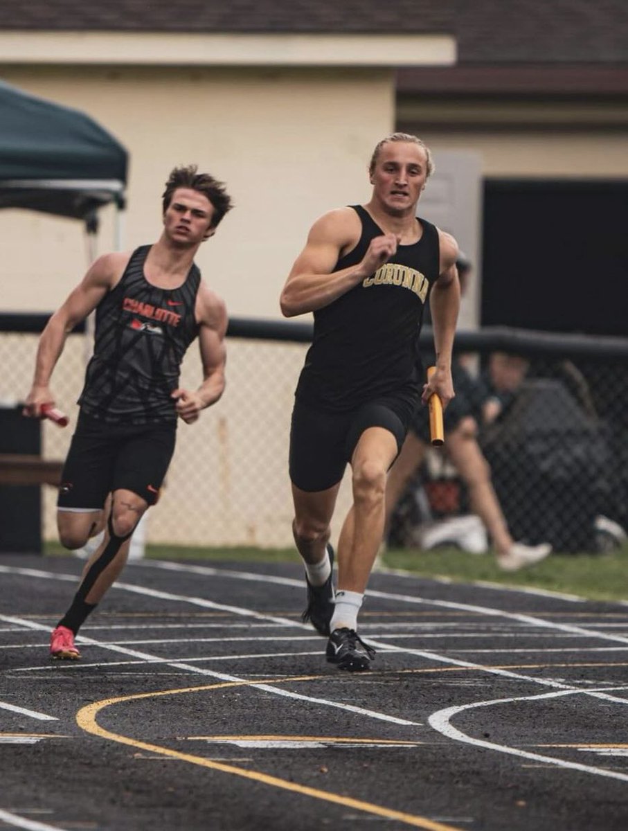 The Heartbeat of Corunna (@hbocorunna) on Twitter photo Senior Sunday - <a href="/WyattBower1/">wyattbower</a>
Wyatt was all-conference for <a href="/CorunnaHoops/">Corunna Basketball</a>. He was Division 5 Player of the Year while leading <a href="/CorunnaCavsFB/">Corunna Football</a> to a school record 13 wins and a trip to Ford Field for the state championship game. In addition,
⤵️
📸 Jones Photography Senior Sunday - <a href="/WyattBower1/">wyattbower</a>
Wyatt was all-conference for <a href="/CorunnaHoops/">Corunna Basketball</a>. He was Division 5 Player of the Year while leading <a href="/CorunnaCavsFB/">Corunna Football</a> to a school record 13 wins and a trip to Ford Field for the state championship game. In addition,
⤵️
📸 Jones Photography