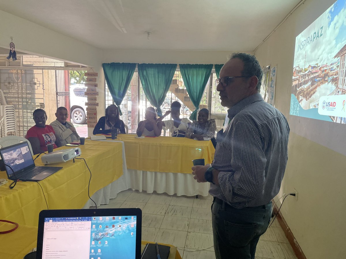 Indepaz's tweet photo. Jornada de capacitación, formulación de estrategias, medidas y planes de Autoprotección para comunidad en el Norte del Cauca.
#InspiraPaz https://t.co/nBV0Q6CZfL