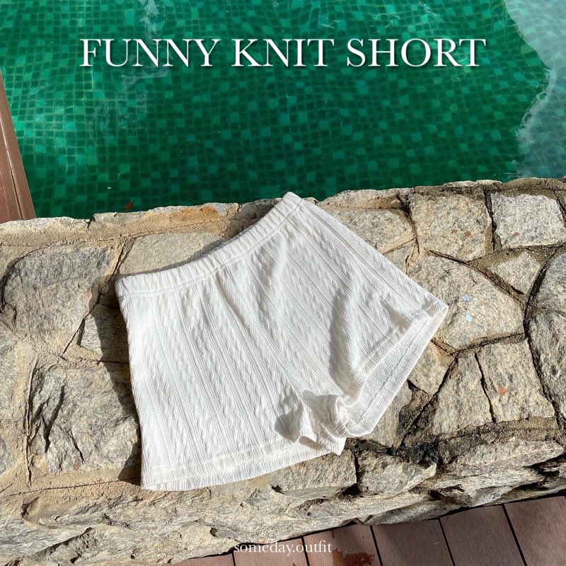 Mooping_shoping's tweet photo. SOMEDAY |  Funny knit short : กางเกงขาสั้น ผ้าถักสีขาว ผ้าลายน่ารักมากใส่กับอะไรก็สวย น่ารักแบบ ก.ไก่ล้านตัว 🫠🤍

📍: https://t.co/cZljGrcPcH https://t.co/rcJ9jSP0NS