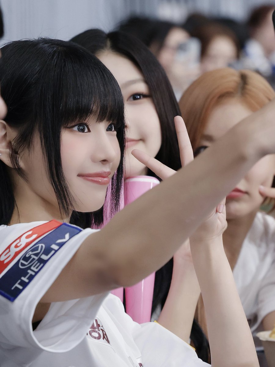 240623 고척스카이돔

스띠키💗😉

#KISSOFLIFE #키스오브라이프 #KIOF
#NATTY #나띠 <a href="/KISSOFLIFE_S2/">KISS OF LIFE</a>