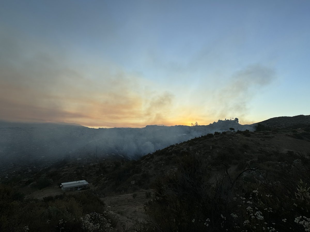 firevalleyphoto's tweet image. #OakFire 12.86 acres