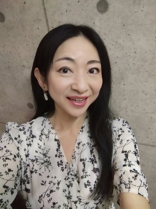 大阪撮影会、今回も楽しかったー🎵😆 来てくださった皆さん、お忙しい中足を運んでくださりありがとうございました✨大好き🥰　 お土産もありがとう&hearts; またお会いしましょうね！ https://t.co/Lm<a href="/tag/%E3%83%A9%E3%83%B3%E3%82%B3%E3%83%A0"class="tags"><span>#ランコム</span></a>