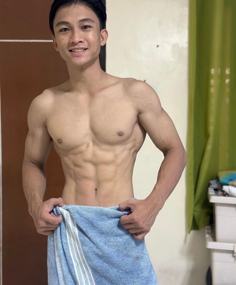 perlaypira's tweet photo. PIJAT PRIA JAKARTA 🌈
INCALL OUTCALL❗️
BISA BAYAR DI TEMPAT 🏠

 WA https://t.co/XDvvZt244z

#gayjakarta 
#availjakartapusat
#pijatpriajakarta
#pijatjakarta 
#gigolojakarta https://t.co/AKA9VBbeEO