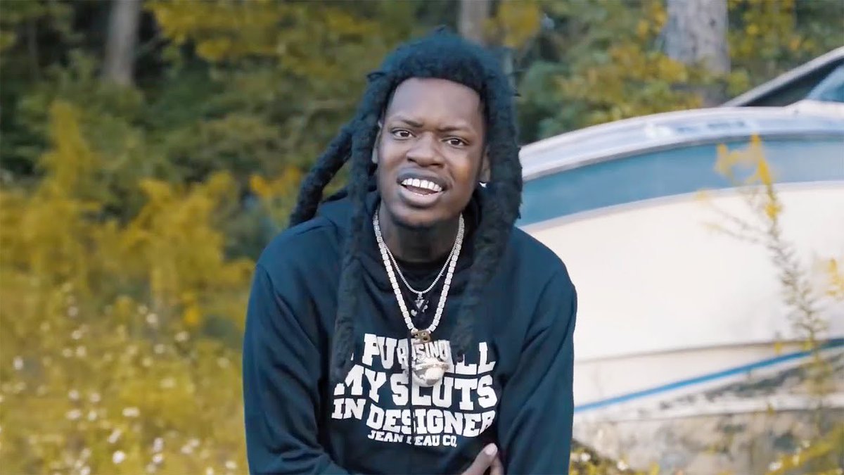 🚨 Rapper Foolio é assassinado aos 26 anos

Artista comemorava seu aniverário em Tampa, Florida, quando foi morto