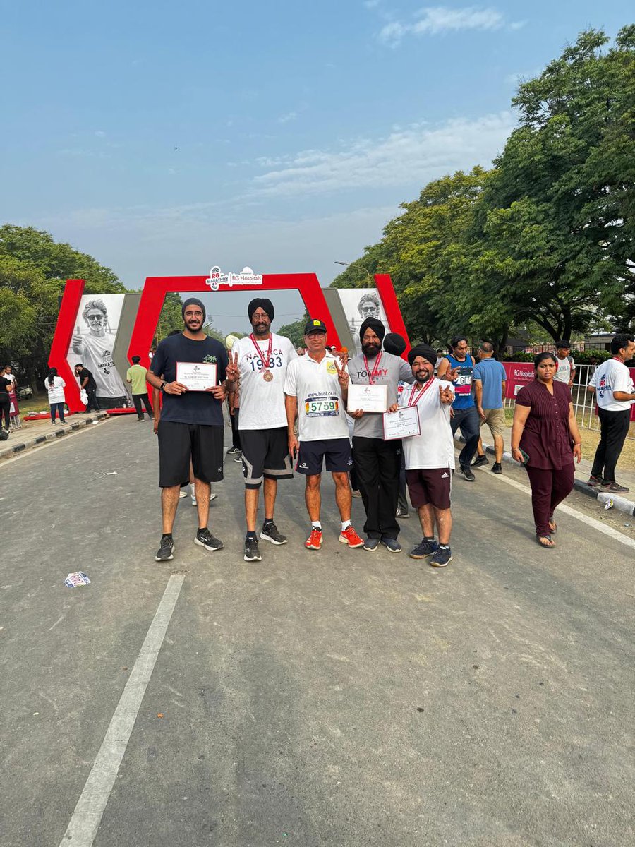 Arvind_P_Dahiya's tweet photo. Had an amazing experience of RG Marathon at PAU Ludhiana . It also revived the stories of the prestigious Punjab Agriculture University told by my father who graduated from the same in 1964.
#RGhospitals #RGmarathon #MilindSoman
#BSNL
#rohtakrunners https://t.co/4yM9wbzTZA