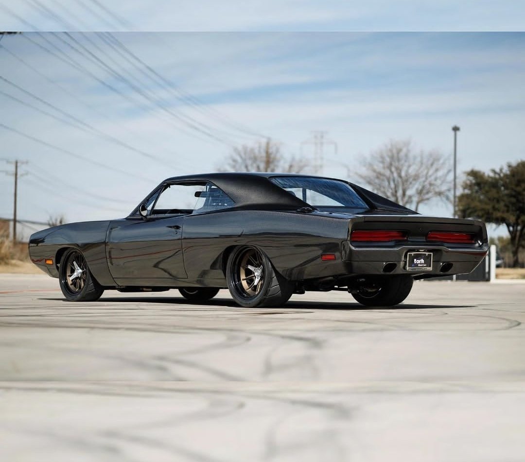 WorldWideCarsTM's tweet photo. '70 Dodge Charger https://t.co/o2ndHNehD0