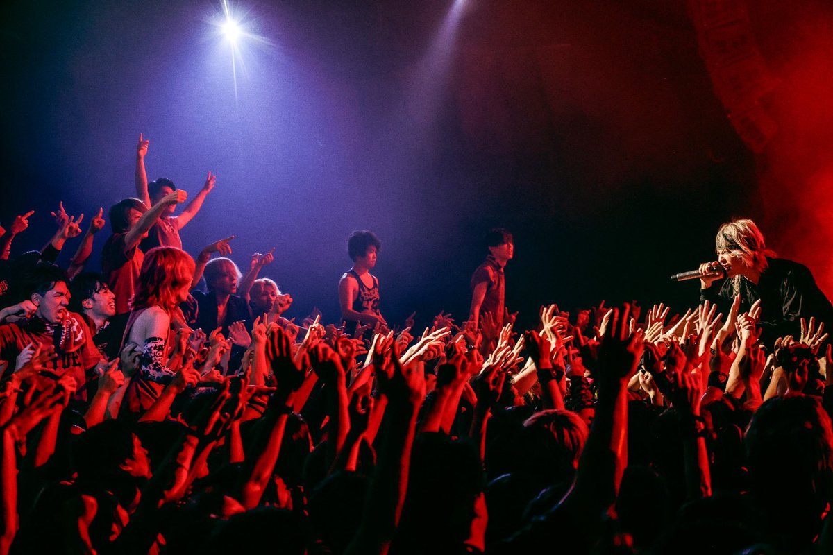 Hyde tweet media