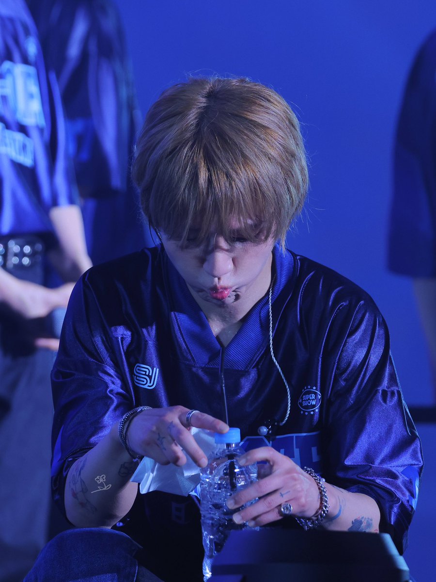 -
240623
🍼애기처럼

#Yesung #YESUNG  #예성 #イェソン 
<a href="/shfly3424/">Yesung</a>