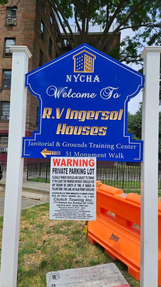 JustinBrannan's tweet photo. If it's June, then we must be fighting to save our city's library system. Again. We do this because our libraries aren’t just about books – they are tabernacles of freedom and democracy. Our libraries are a lighthouse for kids, parents, new immigrants, and seniors. https://t.co/wXVUkhqFYH