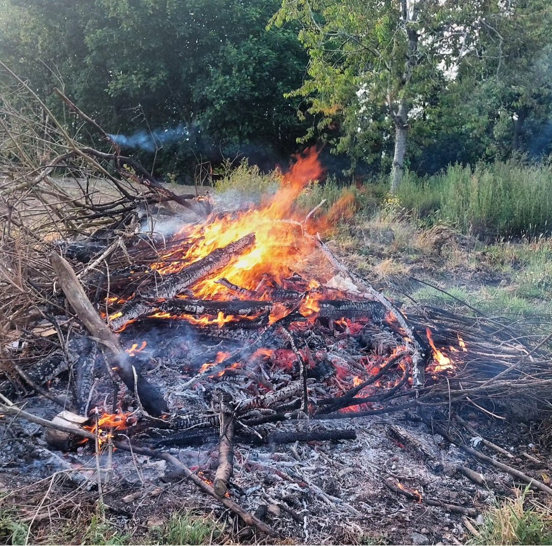 Happy bonfire night from Wexford :) 
St John’s Eve, June 23rd, was traditionally marked by the construction of large bonfires in the Irish countryside. Theses were the focal point of communal festivities, people gathered to dance &amp; sing, while young men leaped through the flames