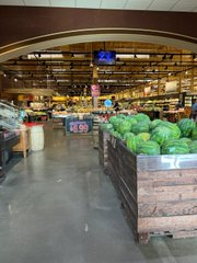 Patsy_pipi's tweet image. Buy some fresh ingredients