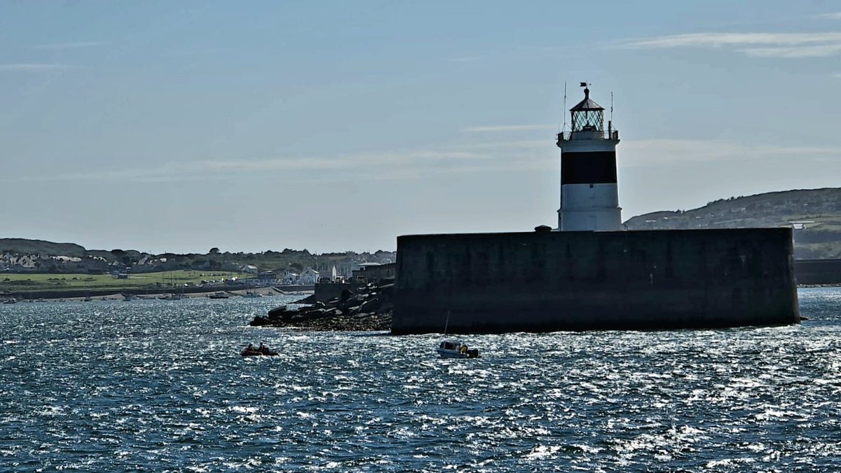Our annual crew barbecue ended abruptly yesterday when the pagers went off! A vessel with 4 on board stuck on rocks. Both <a href="/RNLI/">RNLI</a> lifeboats were launch, and the casualties were brought safely to shore ⚓️

(Video clip of us launching in previous )