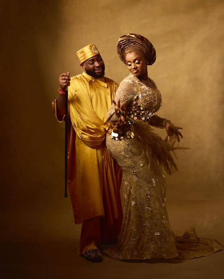 raychel_jay's tweet photo. PRE-WEDDING PHOTOS OF DAVIDO AND CHIOMA. 

Love is beautiful 💚❤️🌹 https://t.co/WXKl29Lx5s