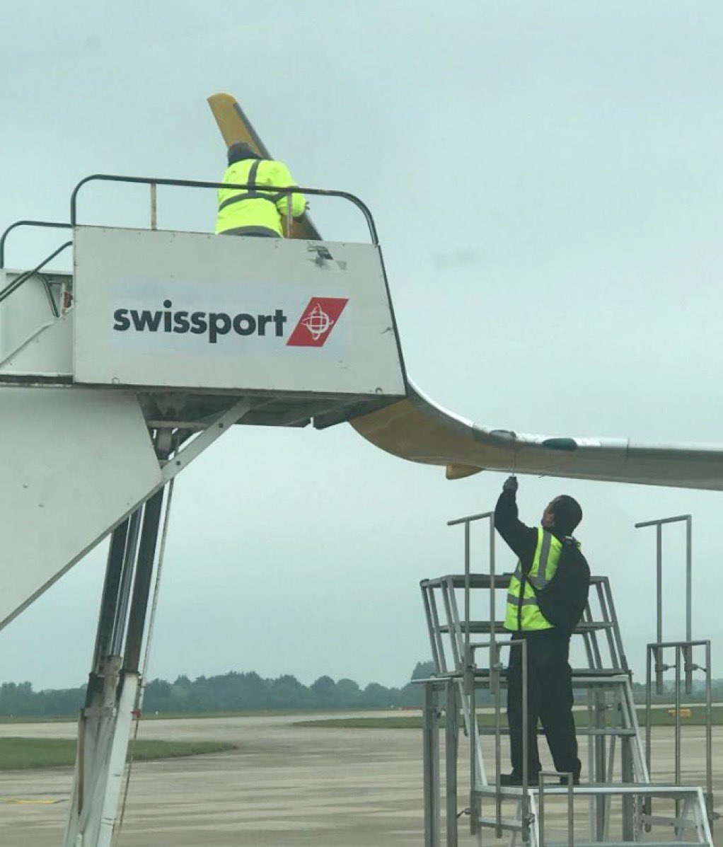 Airport Hack: Bend the wing up, passengers think it’s a newer plane. BOOM! Charge more. 

#Kerching