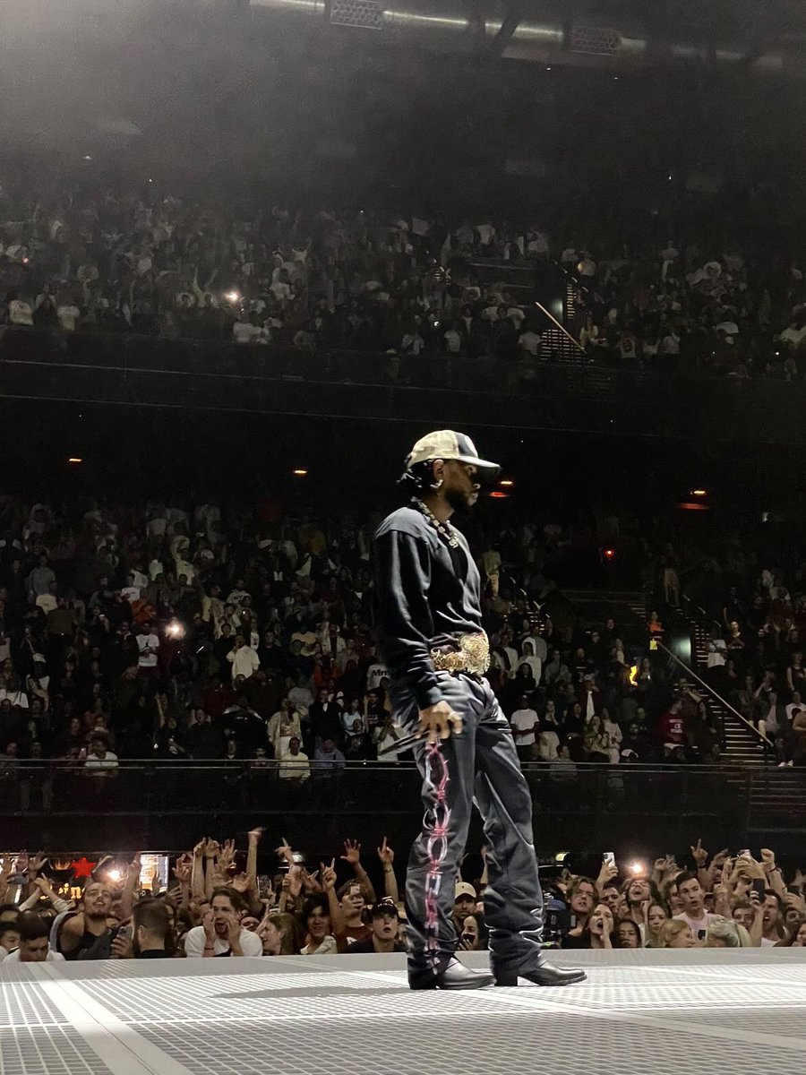 KendrickChart's tweet photo. 2 years ago, Kendrick Lamar kicked off “The Big Steppers Tour” in Milan, Italy. It grossed a total revenue of $111 million from 929,000 tickets sold in 73 shows, and was the highest grossing tour by a rapper at the time. https://t.co/J5Q20HWz19