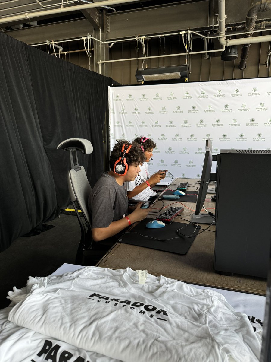 Bob Woodruff Foundation tweet media