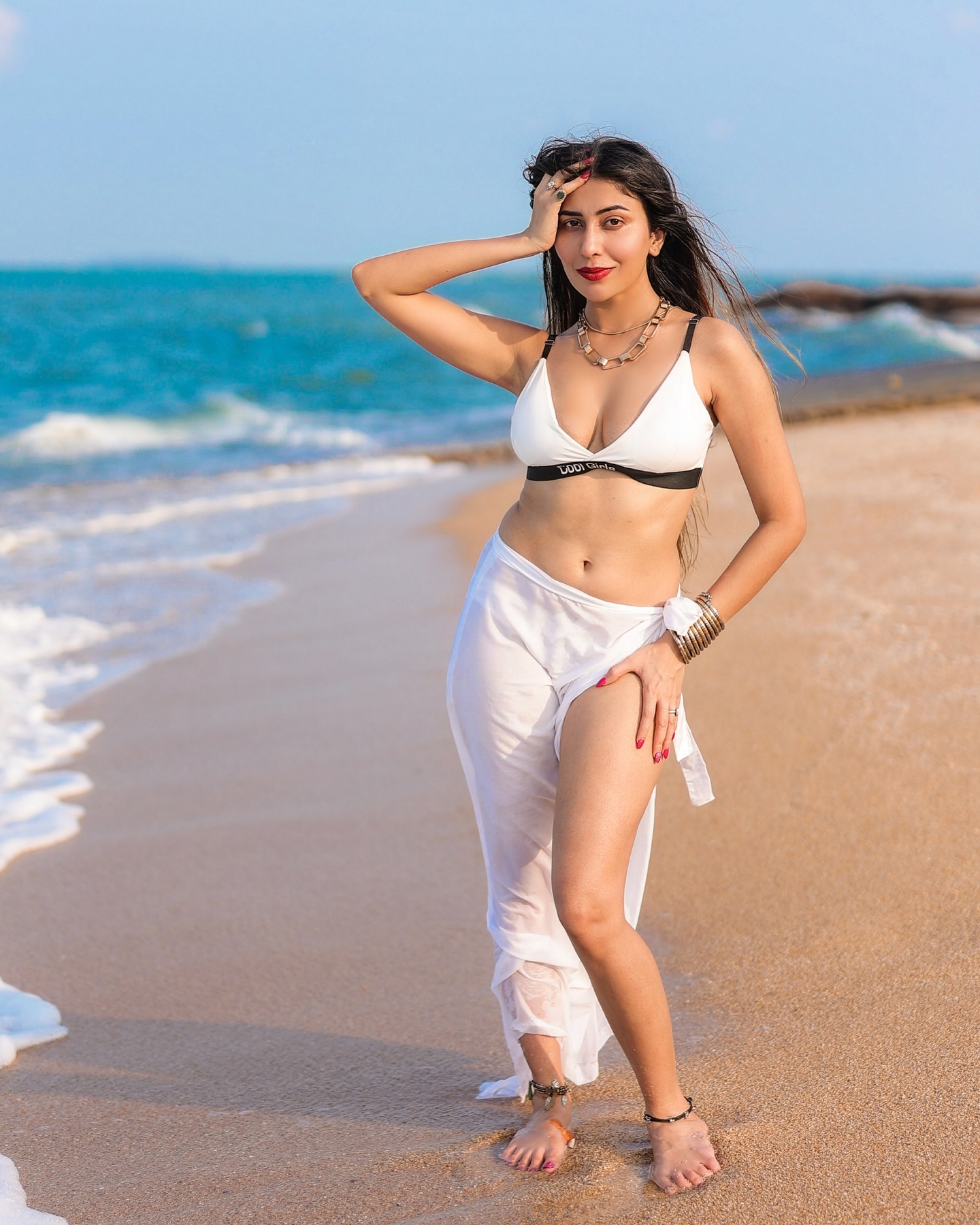 GQxJvm-bgAEIZl0?format=jpg&name=large