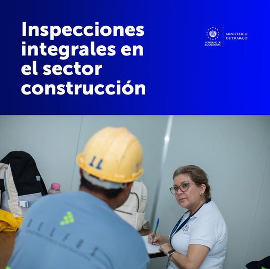 TrabajoSV's tweet photo. Las herramientas y condiciones de trabajo deben ser las adecuadas para los colaboradores del área de construcción. La tarea encomendada por el Ministro @RolandoCastroSv , es garantizar que se cumpla la ley en materia laboral y prevenir oportunamente accidentes. https://t.co/RsJGbGNG0R