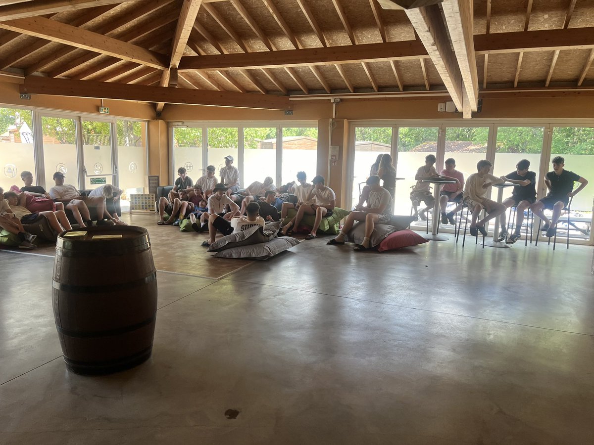 🇫🇷Year 10 Ardèche 2024🇫🇷

Arrived 🙌