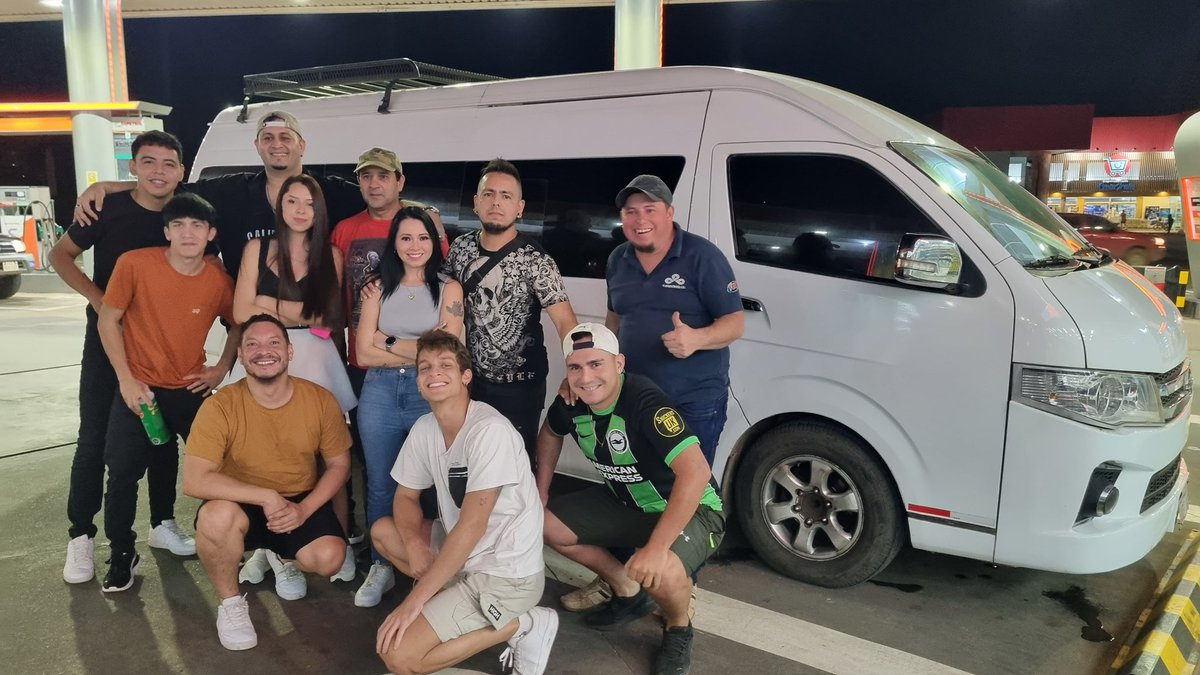 DLTraslados's tweet photo. Servicio de traslado del día viernes 21 de junio de la ciudad de villarica, a Ramonita Vera y su grupo, muchas gracias al señor Deivis Lovera por la confianza depositada una vez más en DL. Pedí Presupuesto llamando escribiendo al WhatsApp 📲 0981 216 156 https://t.co/s5RUVrKs1c