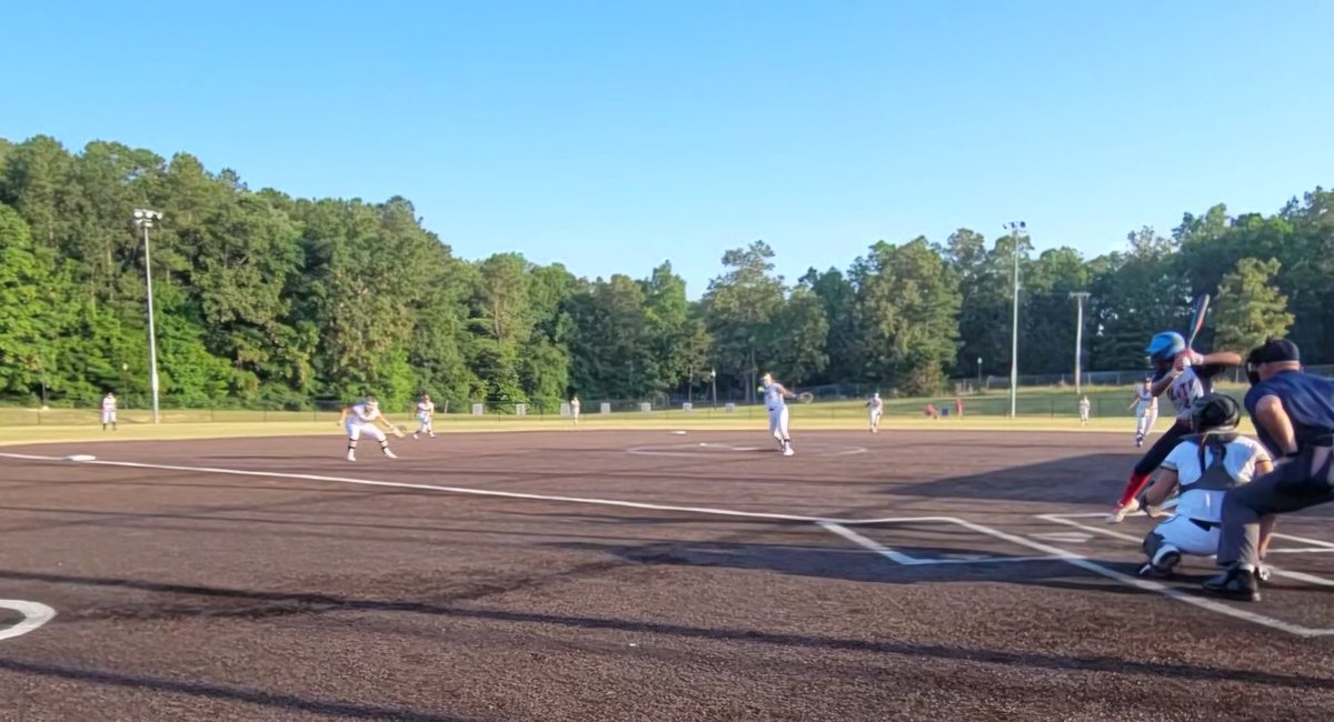 nebraskagold816's tweet photo. What an awesome opportunity to compete this weekend at the Scenic City Top 25! These girls competed! Made it to the top 16 and lost 4-5 to Carolina Elite National. Thanks @ConnectSports_ for giving these girls this great opportunity! One they will not forget! @NebraskaGold https://t.co/Gnan7IJxp1