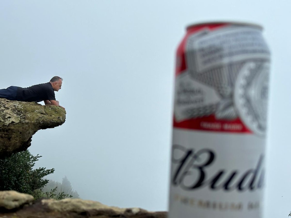 baba_amigo's tweet photo. It was a @budweiser day !! https://t.co/3wwK8ivEem