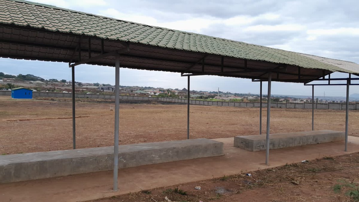 mcbrams's tweet photo. According to the Lilongwe City Council, this structure is being touted as the new international bus depot at the Grand Business Park on the bypass. The city's decision-making raises serious questions: is this a display of sheer incompetence or deliberate idiocracy? https://t.co/1Olv8Op5Bq