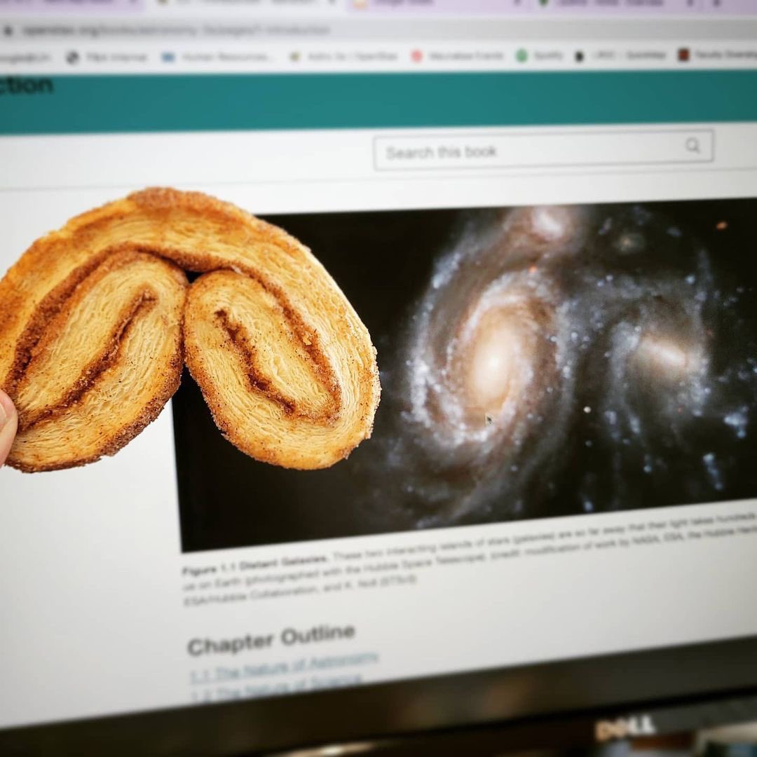 BICandies's tweet image. Happy Sunday! Just wanted to share some galactic Hilo humor from Associate Professor of Astronomy @hkaluna: “These palmier cookies from @bigislandcandies lookin’ a lot like a pair of merging galaxies.”
We love that our treats have different meanings for everyone who enjoys them!