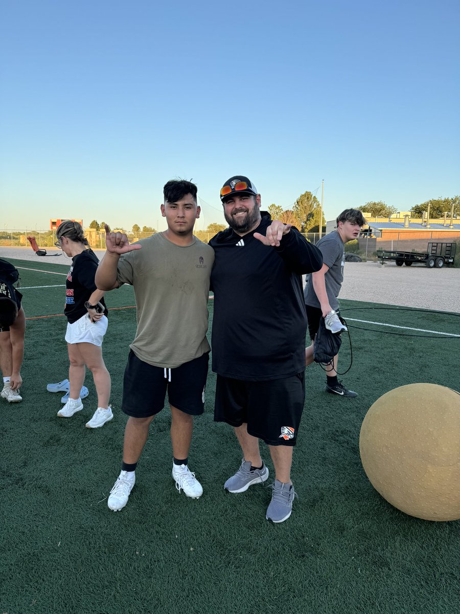 dlMike_23's tweet photo. Had an amazing camp at @UTPBFootball competed and learned alot !
@MichaelBettenh1 
@Coach_JEllison 
@VanceWashingto2 
@CoachChrisMineo 
@CoachSantolla https://t.co/vhpgIlGS2i