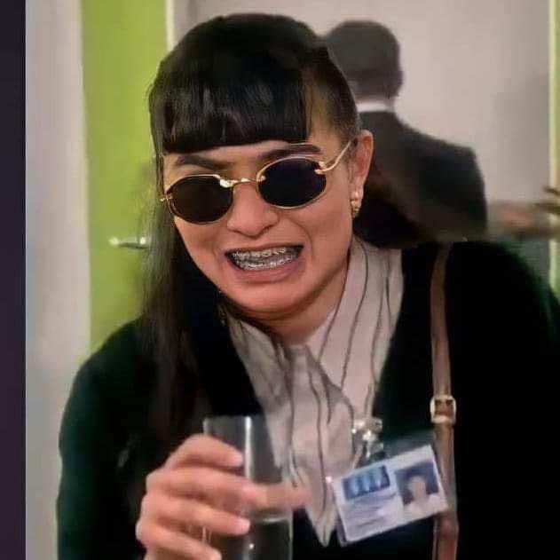 SoyBvip's tweet photo. Betty ha salvado 4 empresas: Ecomoda, RCN, Netflix y Amazon. https://t.co/XHYR3352uF