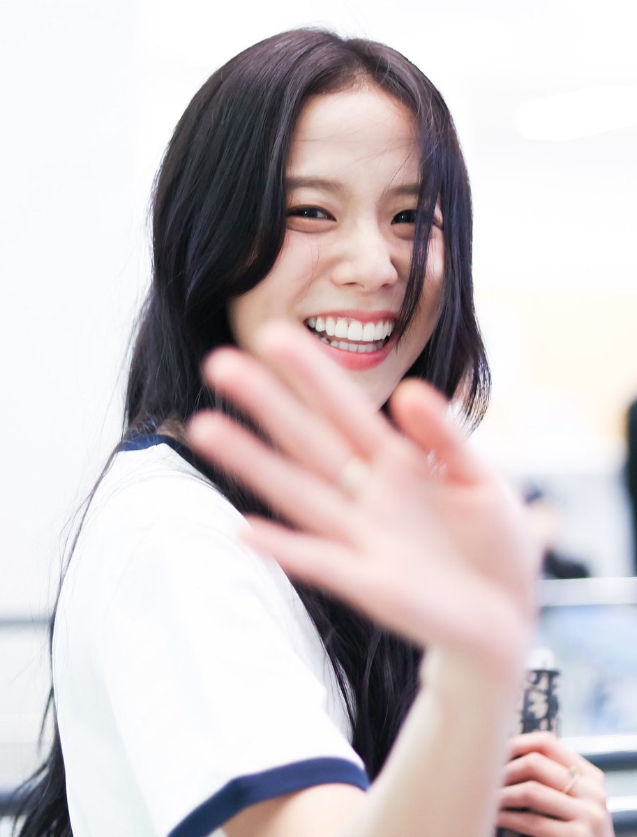 jisoogaIIery's tweet photo. https://t.co/Ds2Nu5NwN6
