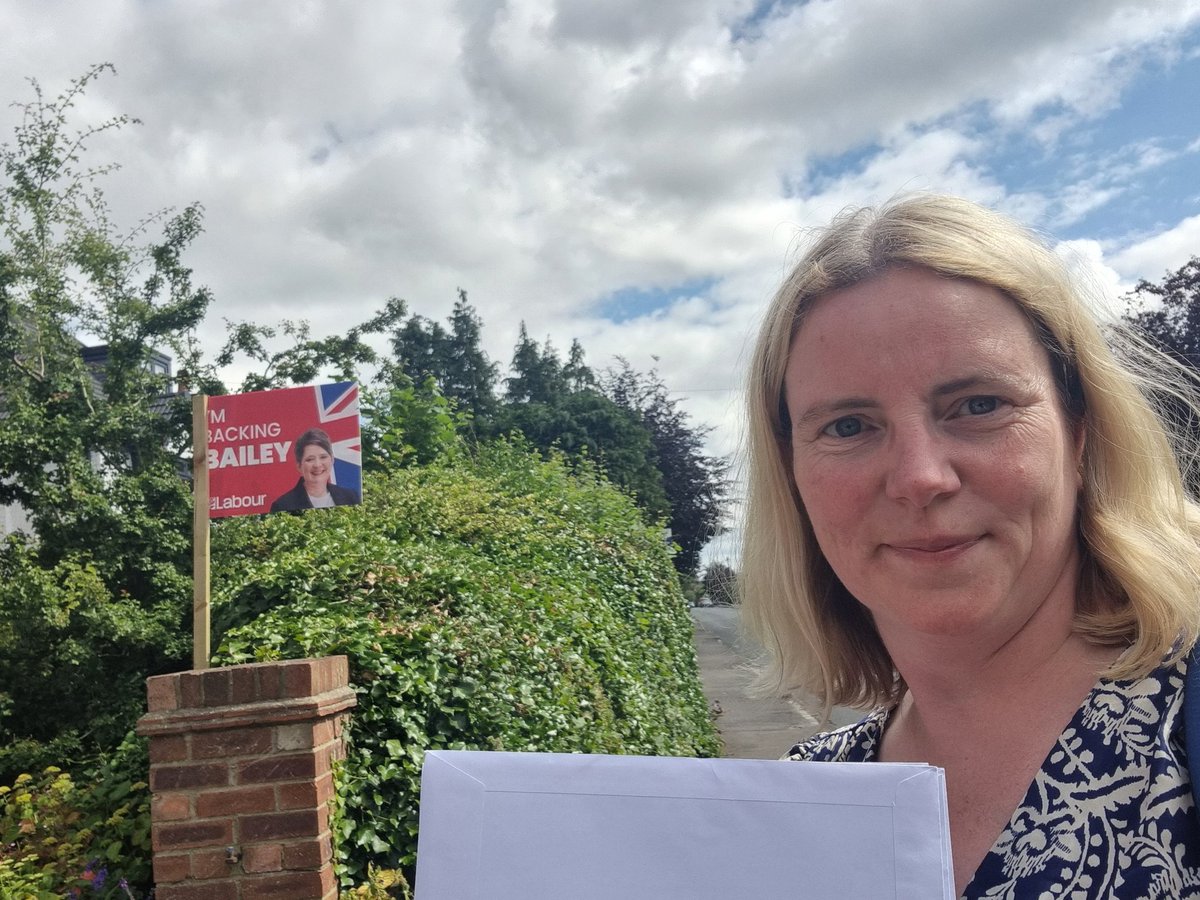 Rachel Eden tweet media