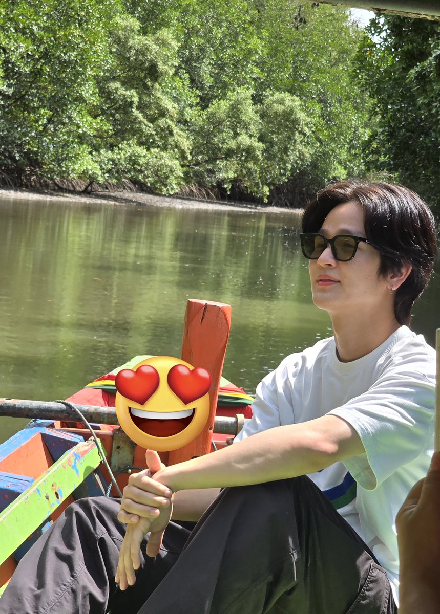 หล่อแบบ หล่อมาก
หล่อเกิ๊นนพ่อ 
#yoonpsn 
#WseabeachXYoonMild