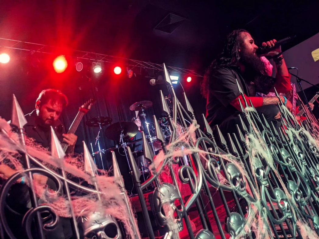 creeping_night's tweet photo. Thank you for a night to remember! We will be returning on 7/6 at The Sanctuary opening up for @DeadlandsBand and September Mourning!
#creepingnight #michigan #backfromthedead #supportyourscene #metalcore #industrial #dieselconcertlounge #concerts #livemusic #supportlocalmusic https://t.co/tGEmaRNX8F