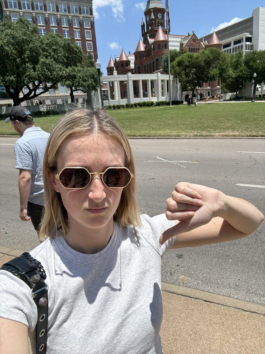 macy tweet media