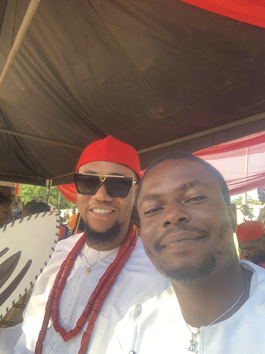 McPilot7's tweet image. With my boss @AjeboDanny 

#lagosIgbohangout