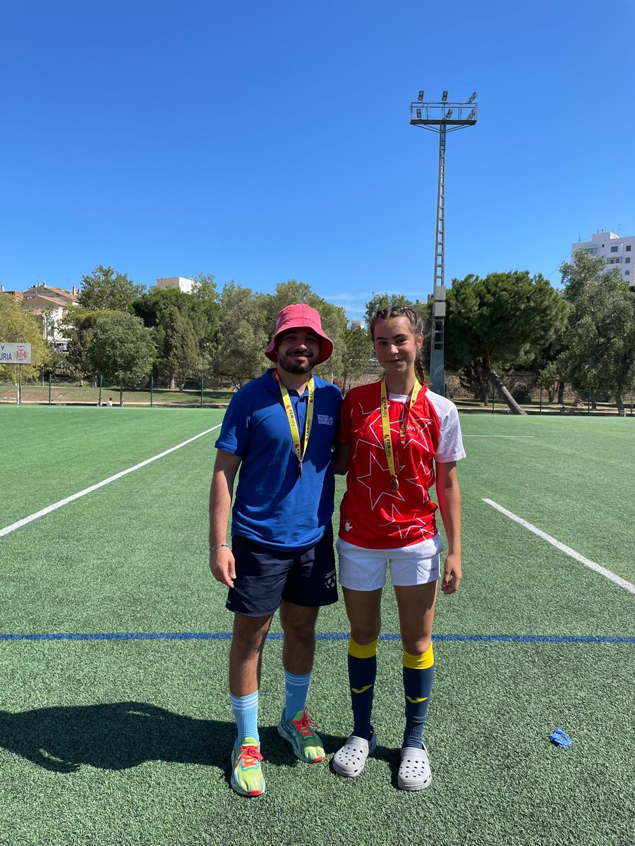 Alcorcón Rugby (@rugbyalcorcon) on Twitter photo Nuestra Valeria campeona con la selección de <a href="/RugbyMadrid/">Federación de Rugby de Madrid</a> en el campeonato CESA 7s M18. Enhorabuena a todas !!
<a href="/AlcorconDeporte/">Concejalía de Deportes de Alcorcón</a> Nuestra Valeria campeona con la selección de <a href="/RugbyMadrid/">Federación de Rugby de Madrid</a> en el campeonato CESA 7s M18. Enhorabuena a todas !!
<a href="/AlcorconDeporte/">Concejalía de Deportes de Alcorcón</a>