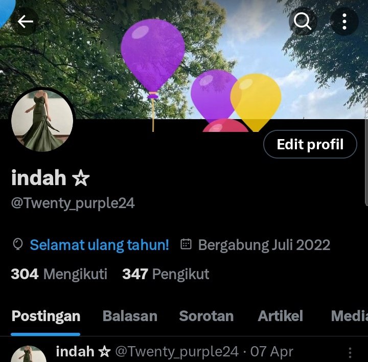 lucuu ada balonnya 😻😻😻😻