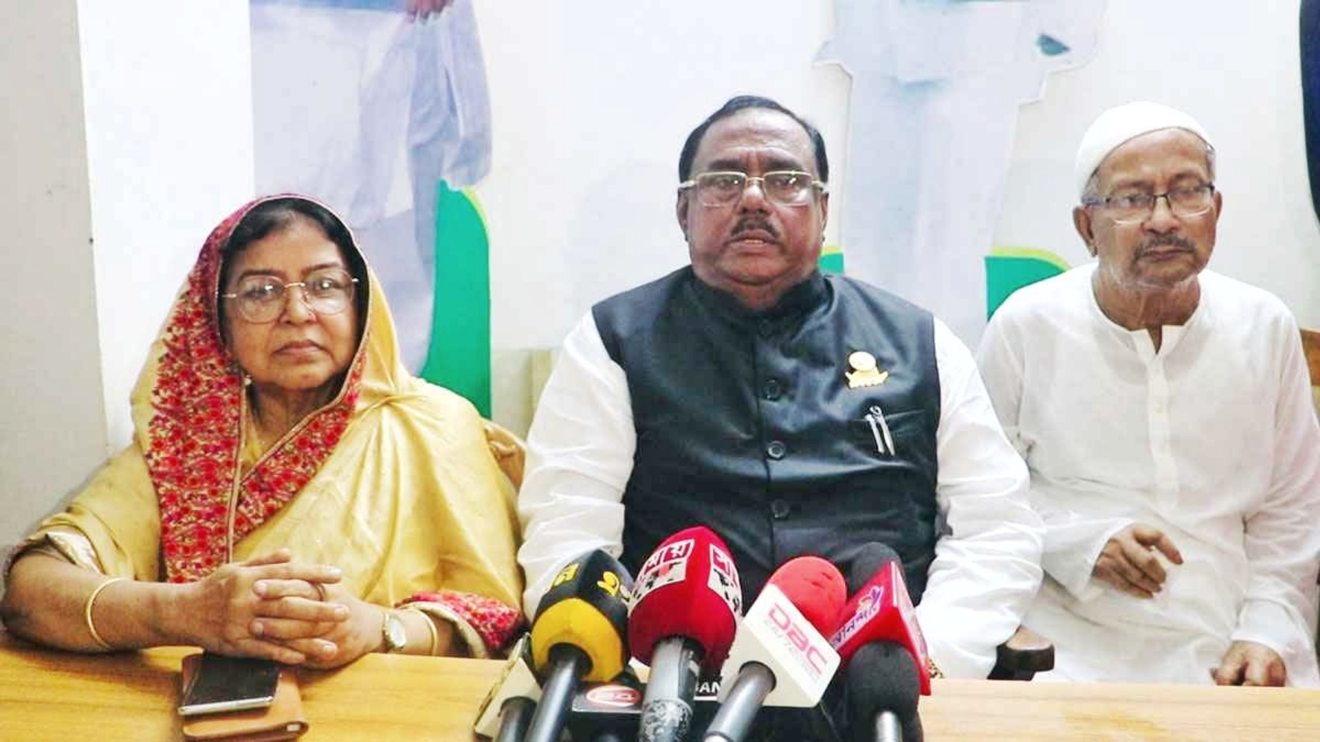 আ’লীগের নেতৃত্বে দেশ আজ অনন্য উচ্চতায় পৌঁছেছে: খাদ্যমন্ত্রী