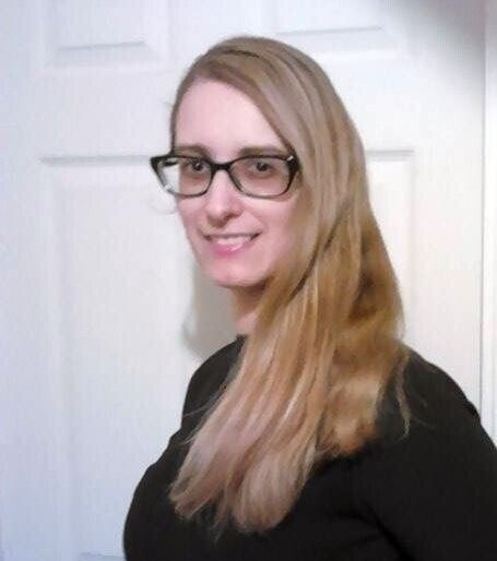 OU_STEM's tweet photo. Elena moved to the UK, leaving Romania and a half-finished Chemical Engineering degree. Wanting to prove herself, she joined the OU to study a Bachelor of Engineering (Hons).
She is now works in engineering and hopes to inspire others.
#INWED2024 #STEMStudentSunday https://t.co/vRRMGplh6Z