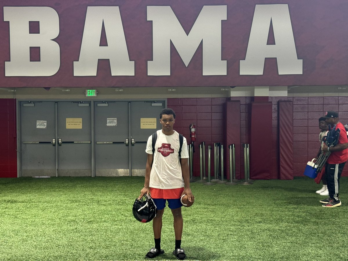 Had fun at The University of Alabama Football Camp. I will Be Back! Roll Tide!🏹💪🏾😎🏈 <a href="/KalenDeBoer/">Kalen DeBoer</a> <a href="/EronHodges/">Eron Hodges</a> <a href="/CoachSheridan15/">Mark Sheridan</a>