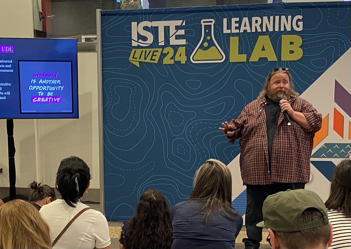 “Every day is another opportunity to be creative” - with the inspiring <a href="/timneedles/">Tim Needles</a> at the #ISTELive Learning Lab! Using UDL in #STEAM to engage diverse learners