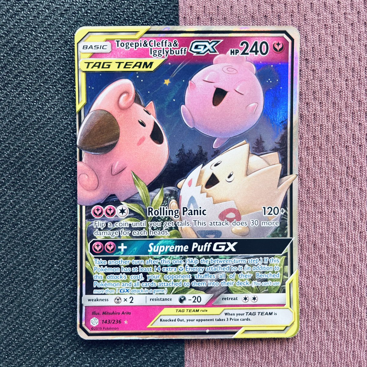 Still on the hunt for the new Enamorous, but I did manage to pick these cuties up for my pink binder! 🥰✨