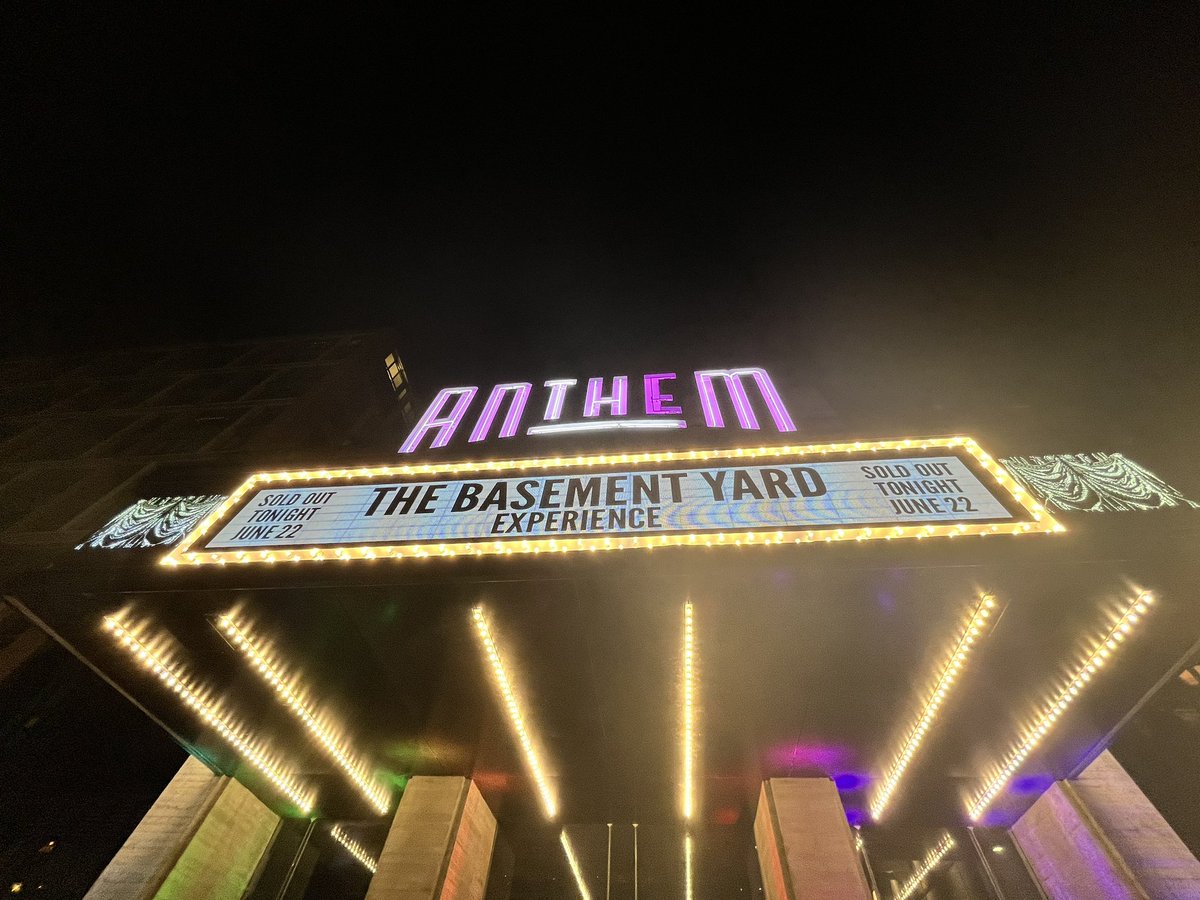kjunk5's tweet photo. Screamed and cried seeing @TheBasementYard @JoeSantagato @FAlvarez8085 &amp; meeting Greg &amp; Ahmed 🥹 truly a dream come true https://t.co/uLLL0cXrvb