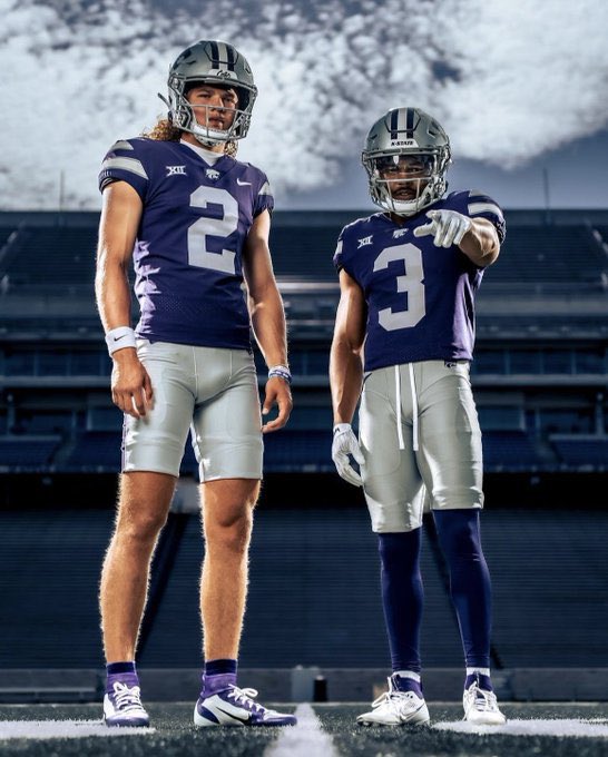785SportsKSU's tweet photo. Need to know who took this pic cause this is 🔥 https://t.co/3vtCvuFOpO