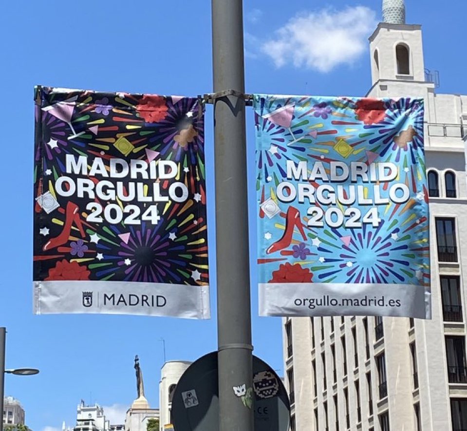Tacones, condones y alcohol.

Los carteles del Orgullo no solo ocultan nuestra bandera y nuestras reivindicaciones, sino que son estigmatizantes e insultantes

Pura LGTBIfobia institucional.

Vergüenza de <a href="/MADRID/">Ayuntamiento Madrid</a>
