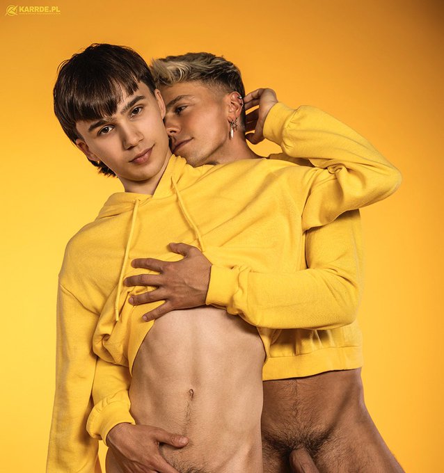 FULL FRONTAL Sunday with this hottie 🥵🍆 on: https://t.co/U5Efo5SGSh  Still 🔥-50% OFF🔥 Watch all my hottest